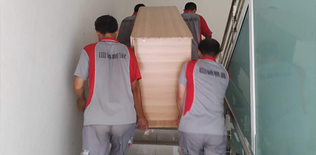 冰箱搬運(yùn)注意事項(xiàng)